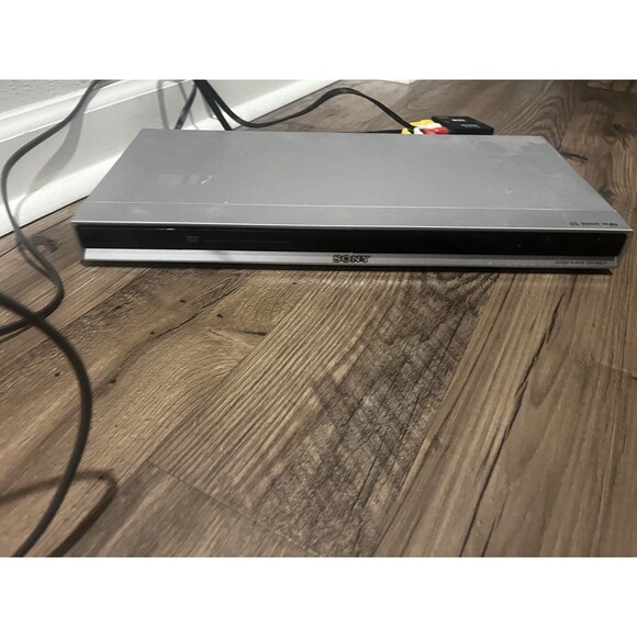 Sony DVP-NS57P Progressive Scan CD & DVD Player with remote - Picture 6 of 9